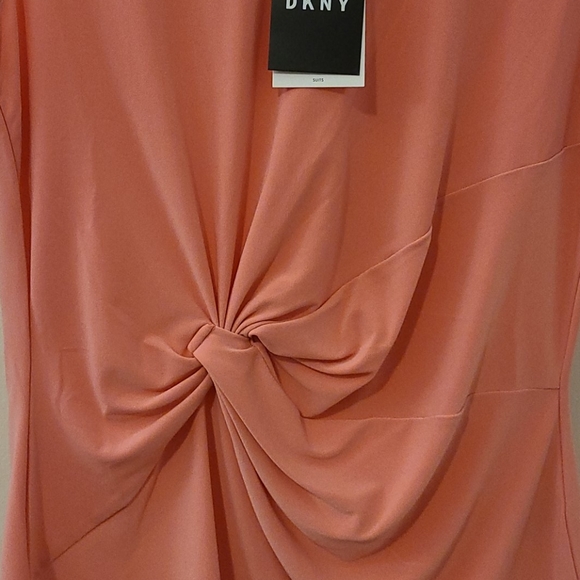 DKNY suit sleeveless blouse - Picture 2 of 3